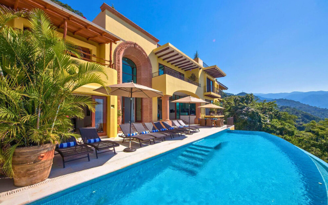 Santa Cruz, Puerto Vallarta