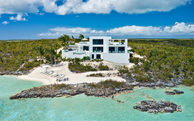 Cielo's own private beach in Turks & Caicos