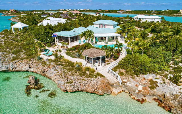 On the Rocks villa in Turks & Caicos