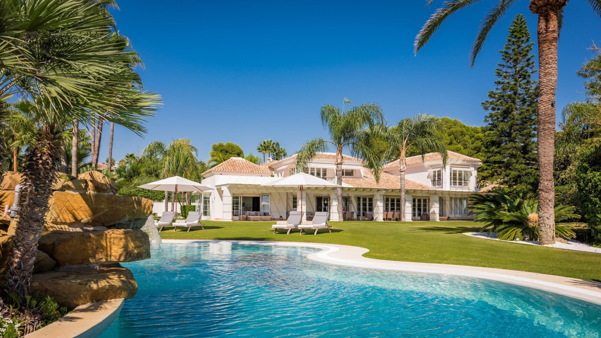 Villa de Los Monteros
