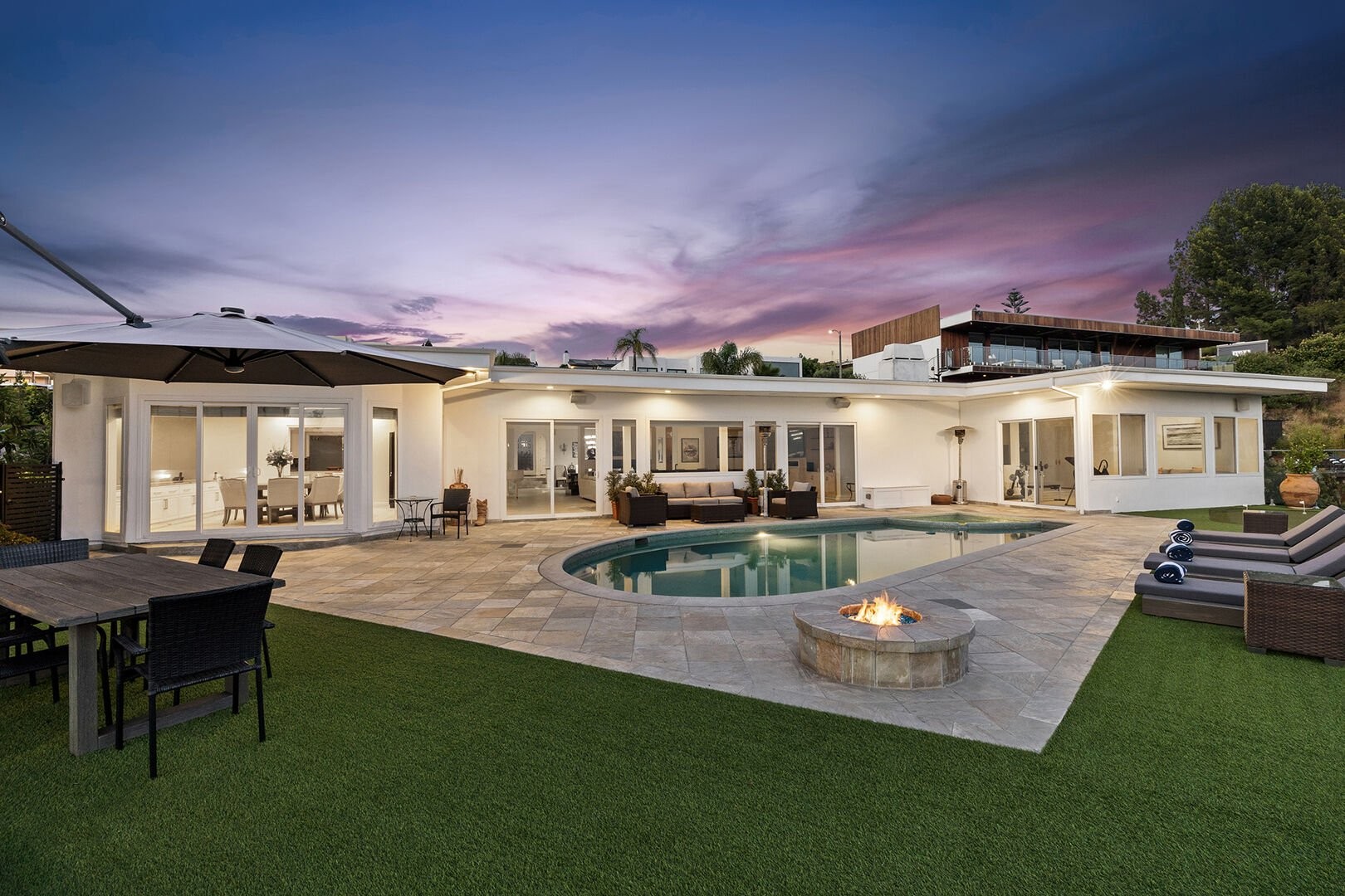 Angeles View Estate