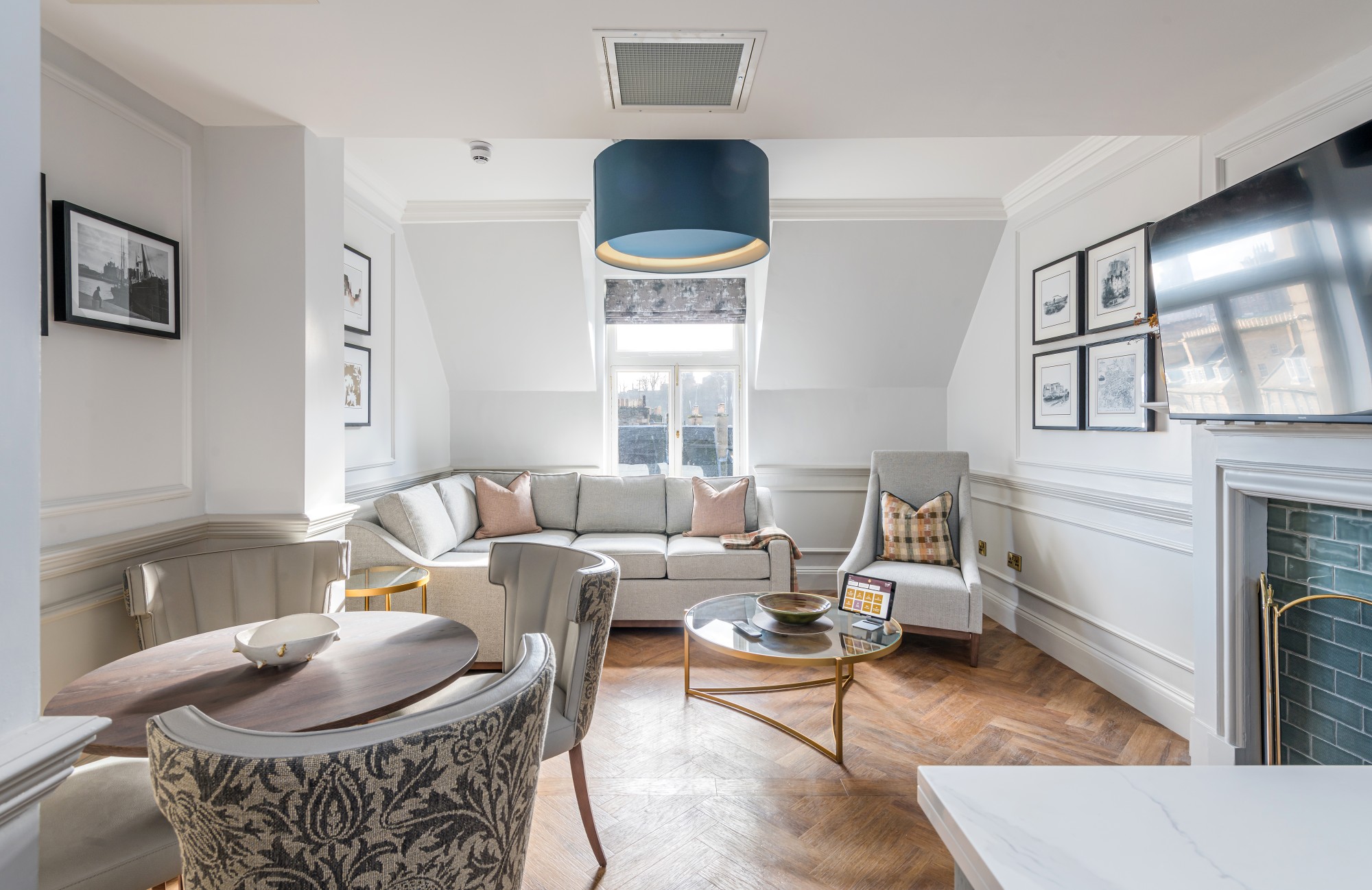 Righ Residences ~ The Castle Suite
