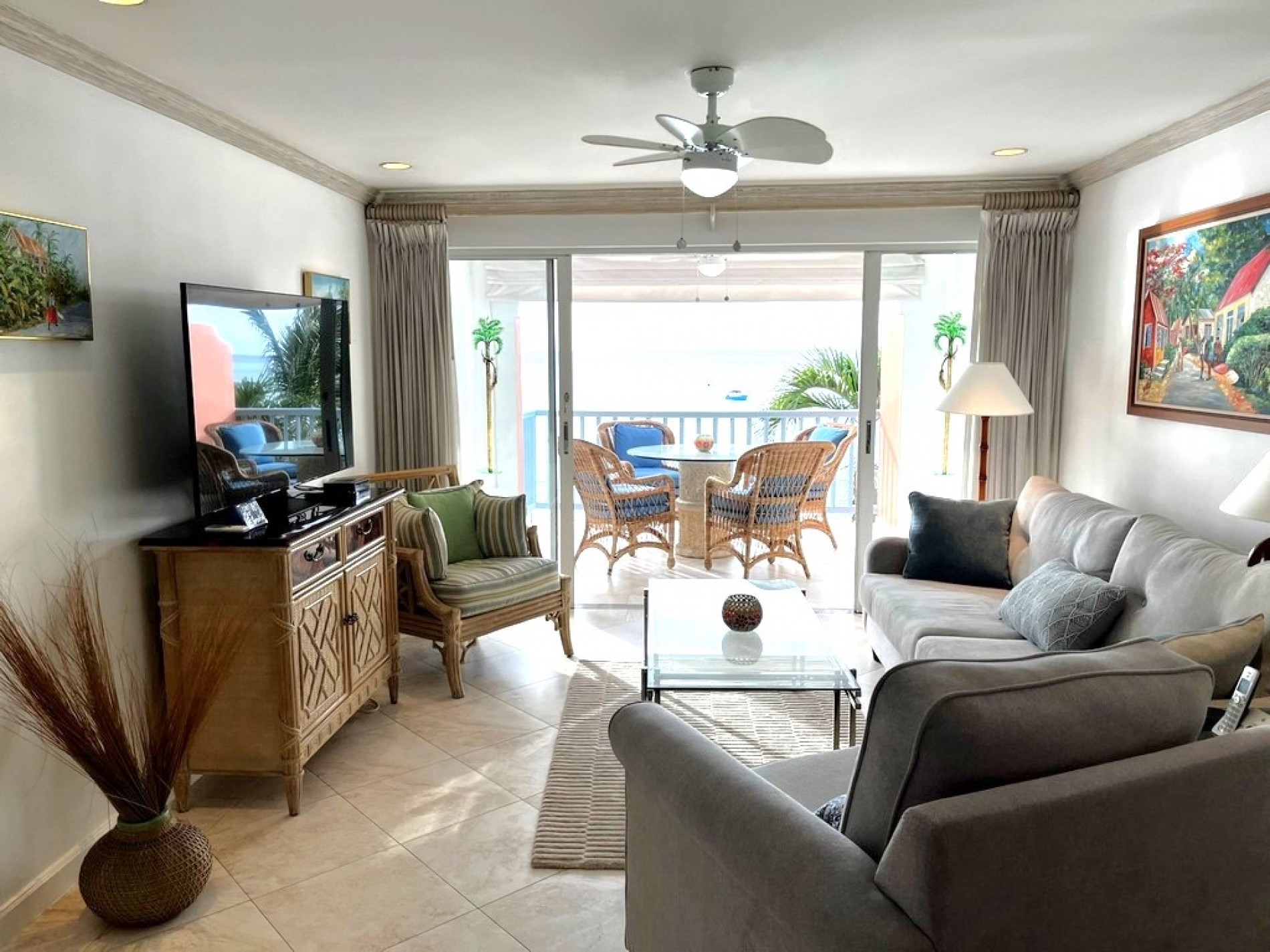 Villas on the Beach 303