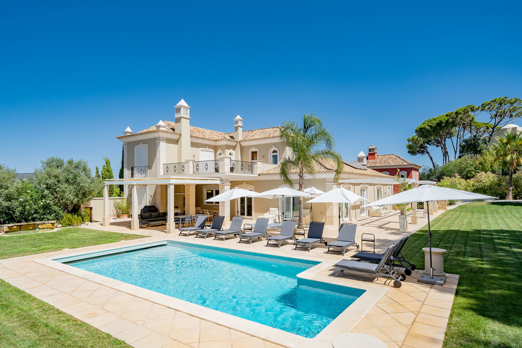 Villa Dourada Golf, luxury villa in Algarve, Portugal