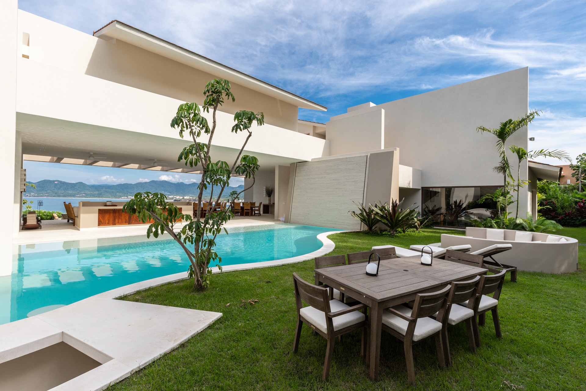 Estate Ikal