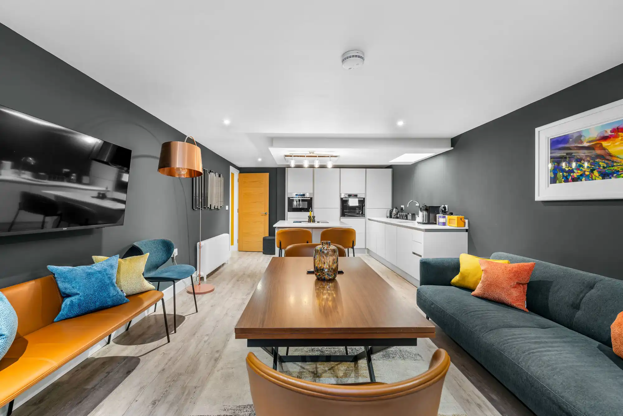 Righ Collections ~ The West End Artisan Apartment