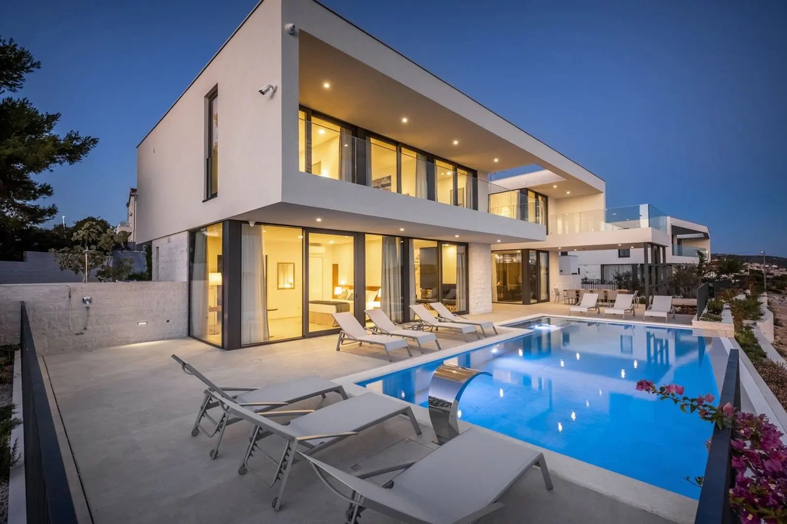 Villa 100