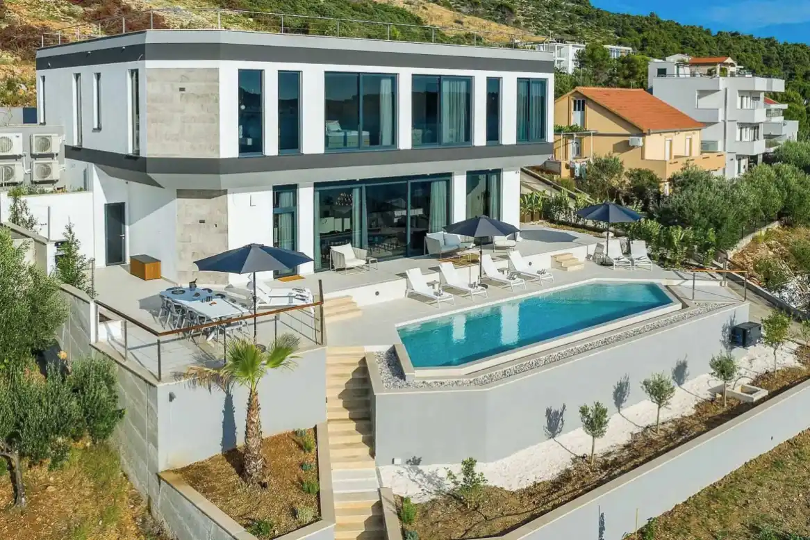 Villa Allina, luxury villa in Sibenik Riviera, Croatia